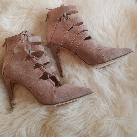 Brand new!!!  Mix No 6 klemtu heel in taupe 4" - Picture 2 of 4